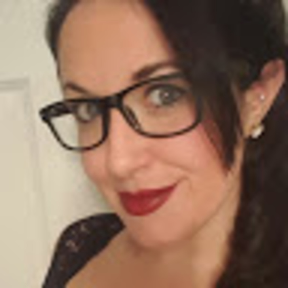 Meet your Posher, Emilie